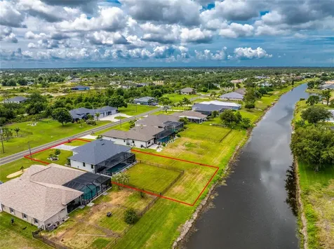 940 Boundary Boulevard Rotonda West FL 33947