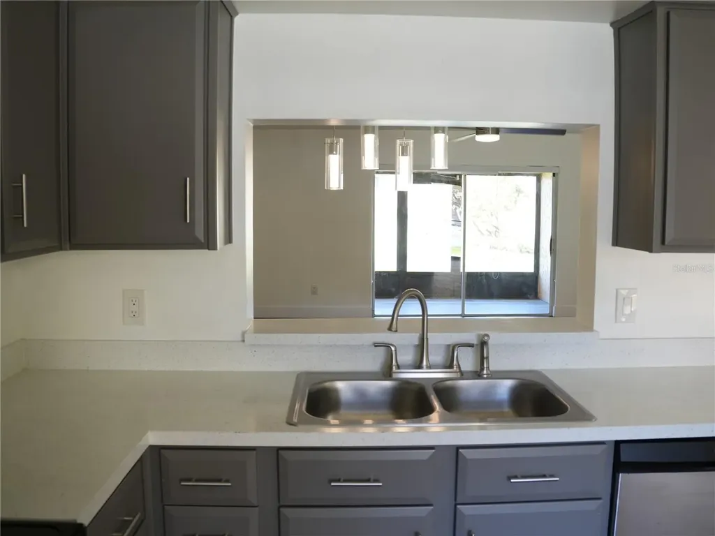 4406 S Lake Orlando Parkway Orlando FL 32808