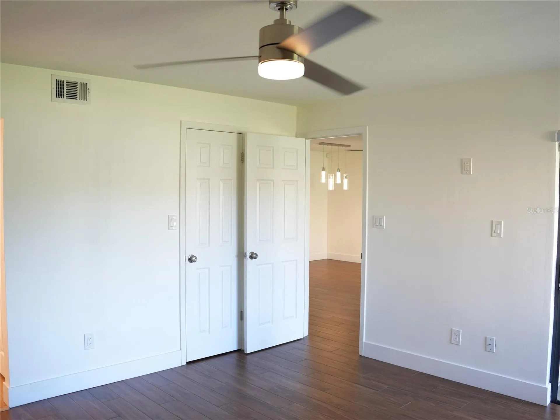 4406 S Lake Orlando Parkway Orlando FL 32808