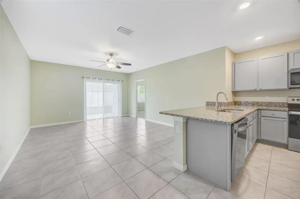 33801 Jasmine Star Loop Wesley Chapel FL 33543