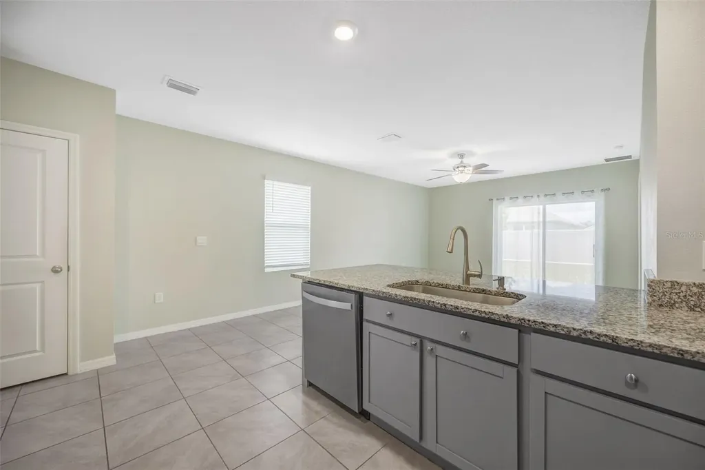 33801 Jasmine Star Loop Wesley Chapel FL 33543
