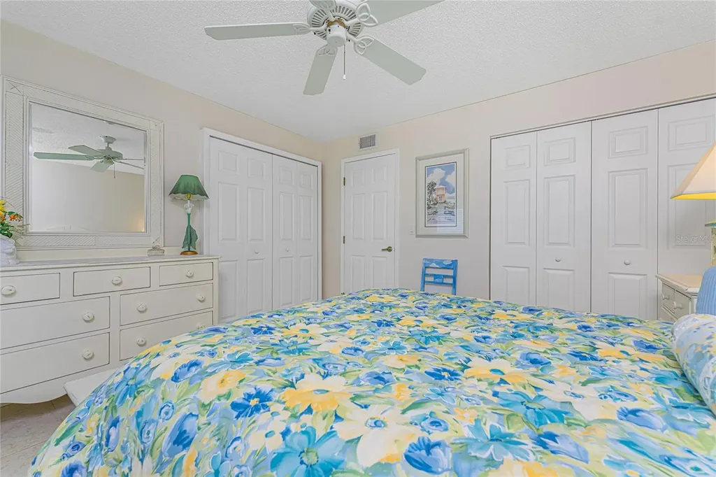 2950 N Beach Road Englewood FL 34223