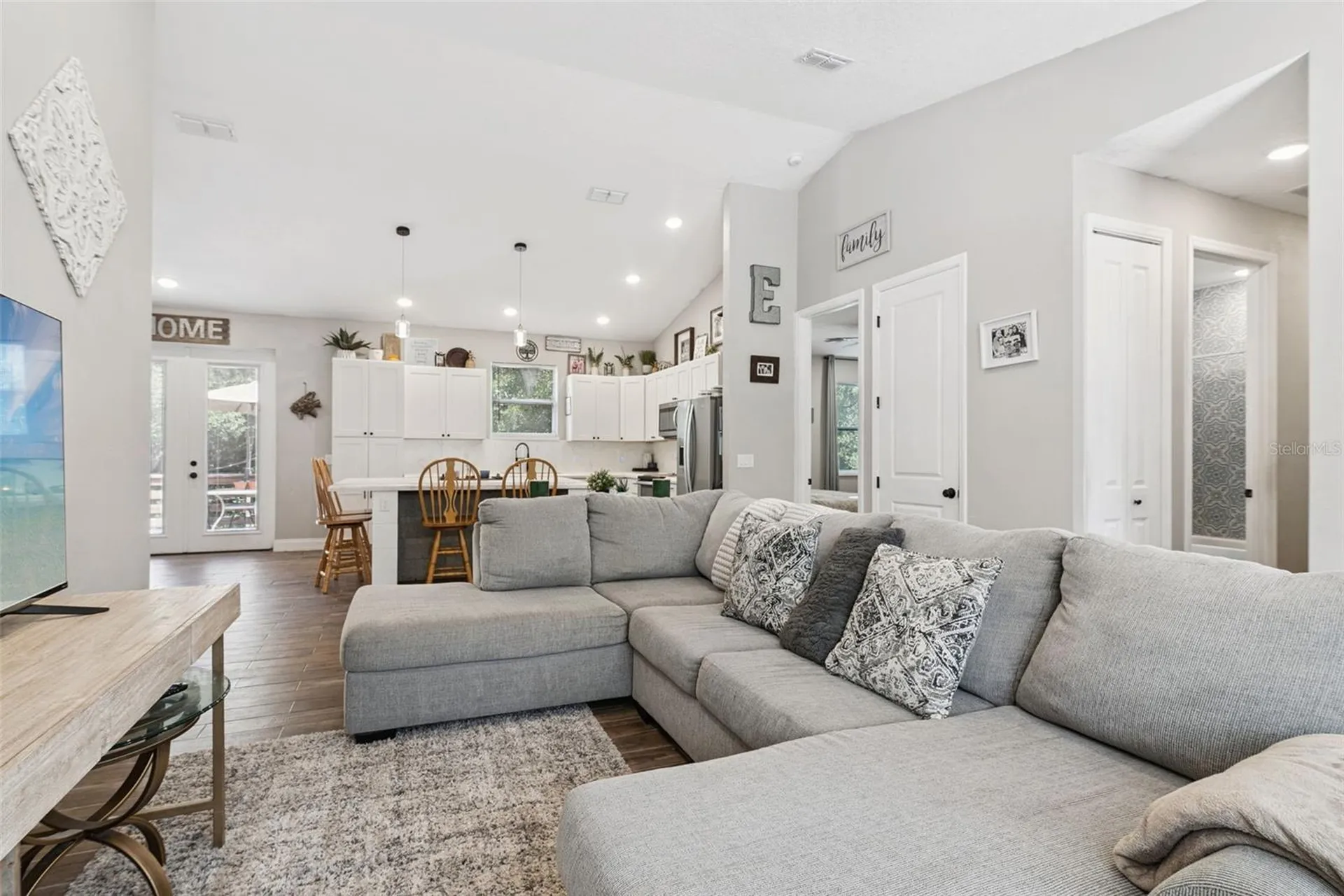 45551 Carolina Street Paisley FL 32767