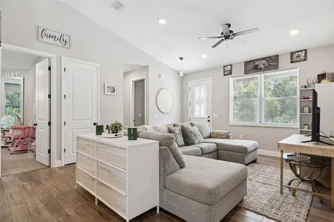 45551 Carolina Street Paisley FL 32767