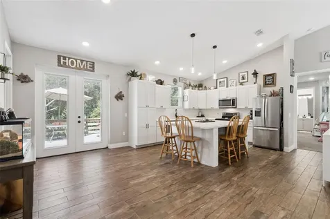 45551 Carolina Street Paisley FL 32767