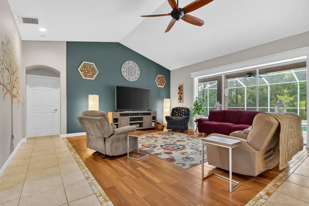 6130 Bridleford Drive Wesley Chapel FL 33545