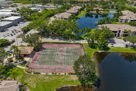 10265 Gandy Boulevard N St Petersburg FL 33702