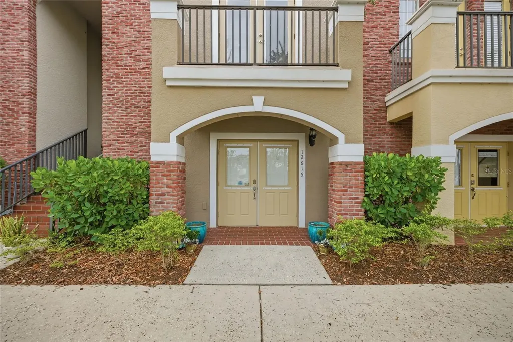 12615 Bassbrook Lane Tampa FL 33626