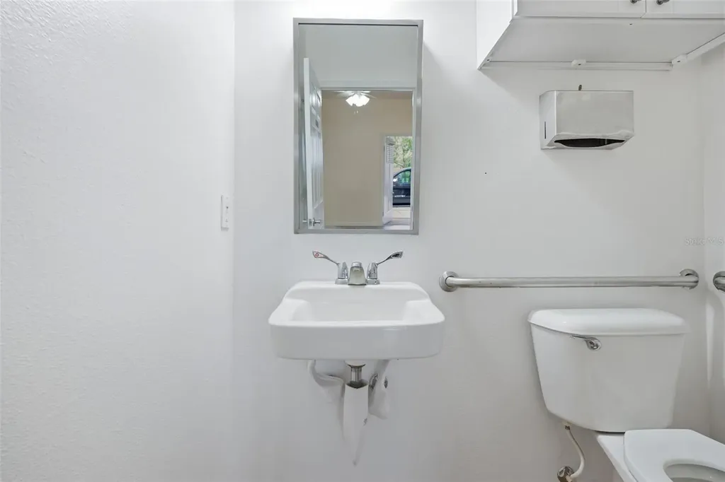 12615 Bassbrook Lane Tampa FL 33626