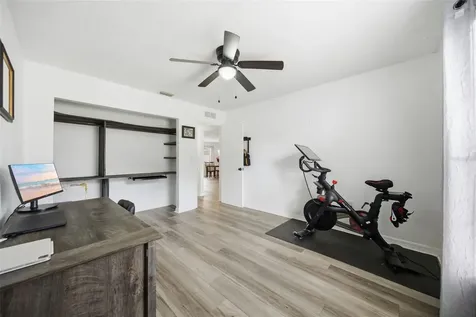 102 Peacock Circle Safety Harbor FL 34695