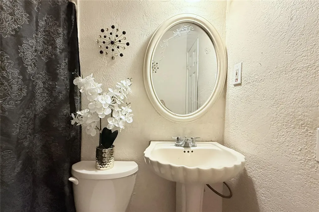 8370 52nd Way N Pinellas Park FL 33781