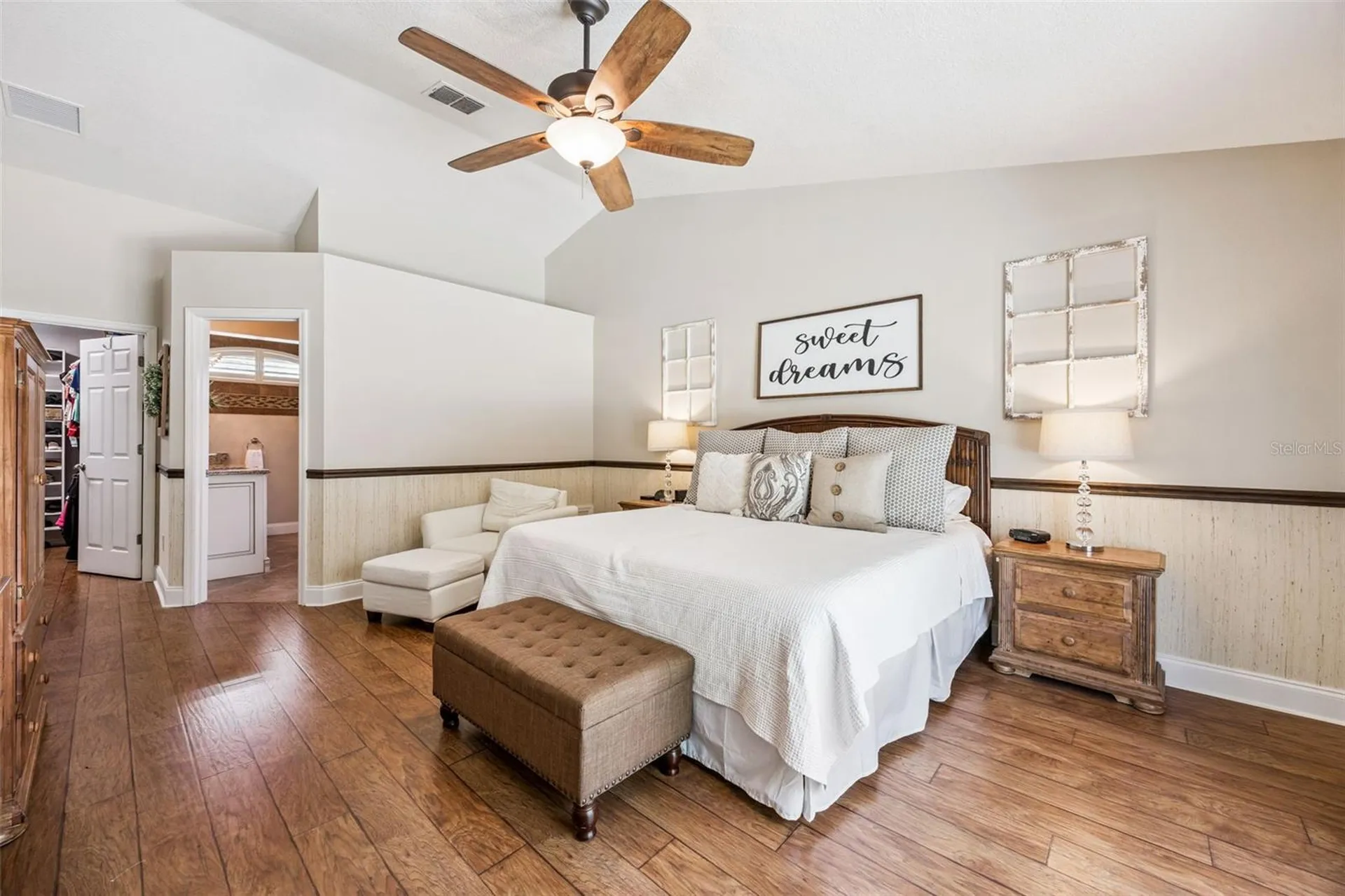 1056 New Castle Lane Oviedo FL 32765
