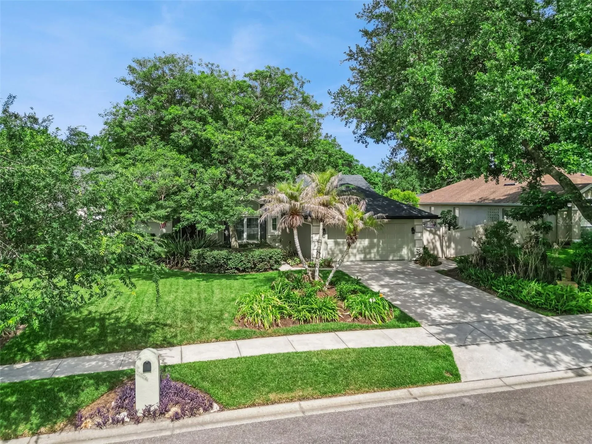 1056 New Castle Lane Oviedo FL 32765