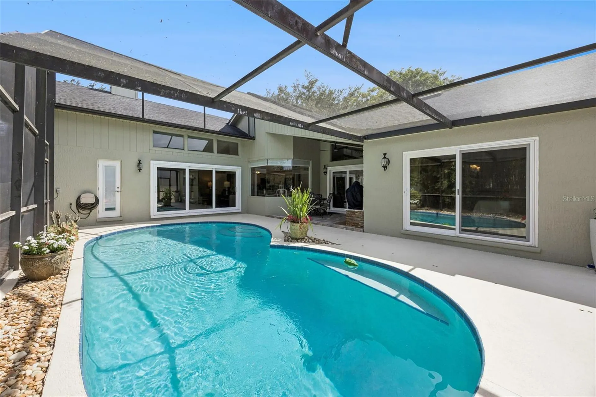 1056 New Castle Lane Oviedo FL 32765