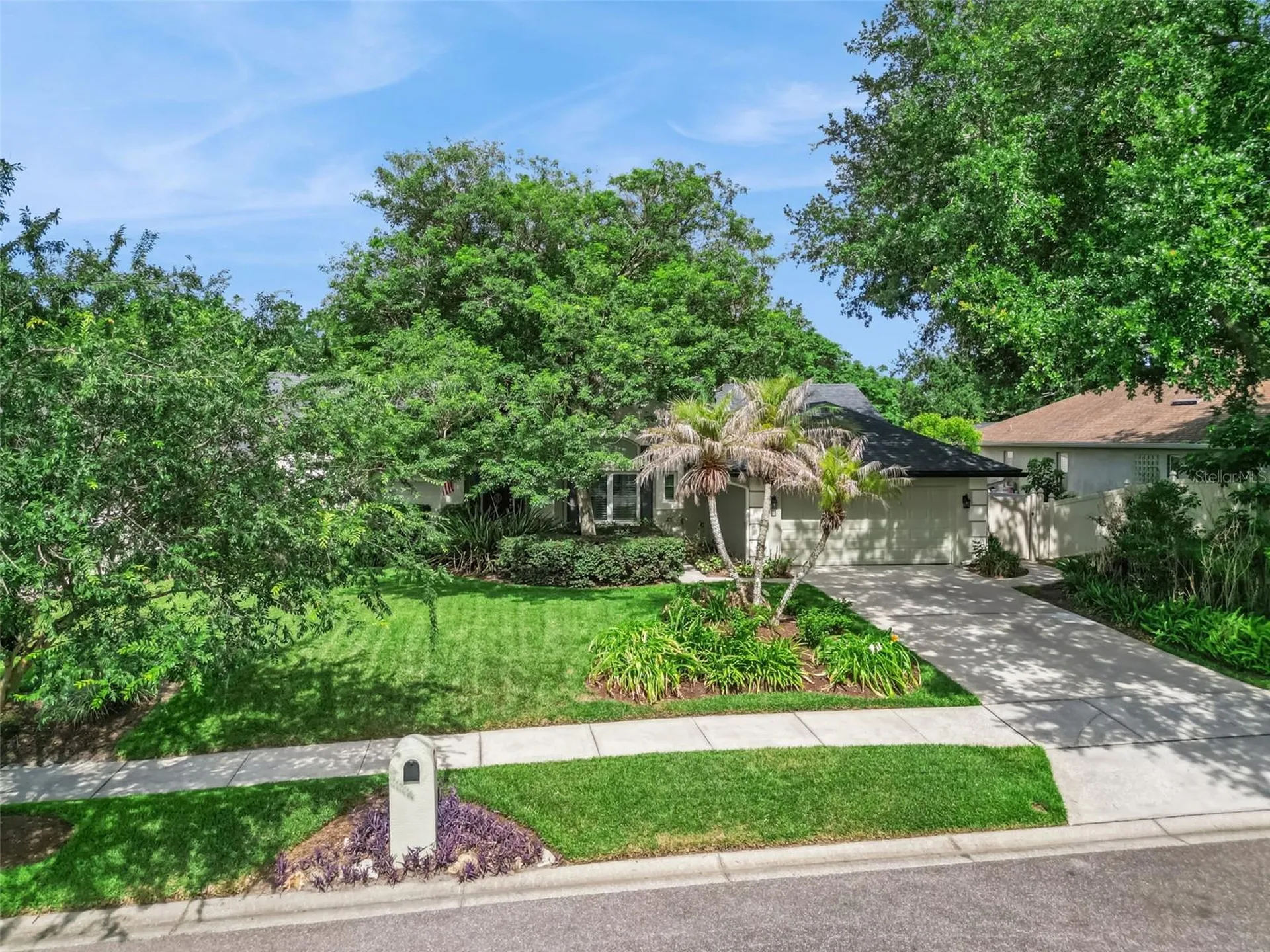 1056 New Castle Lane Oviedo FL 32765