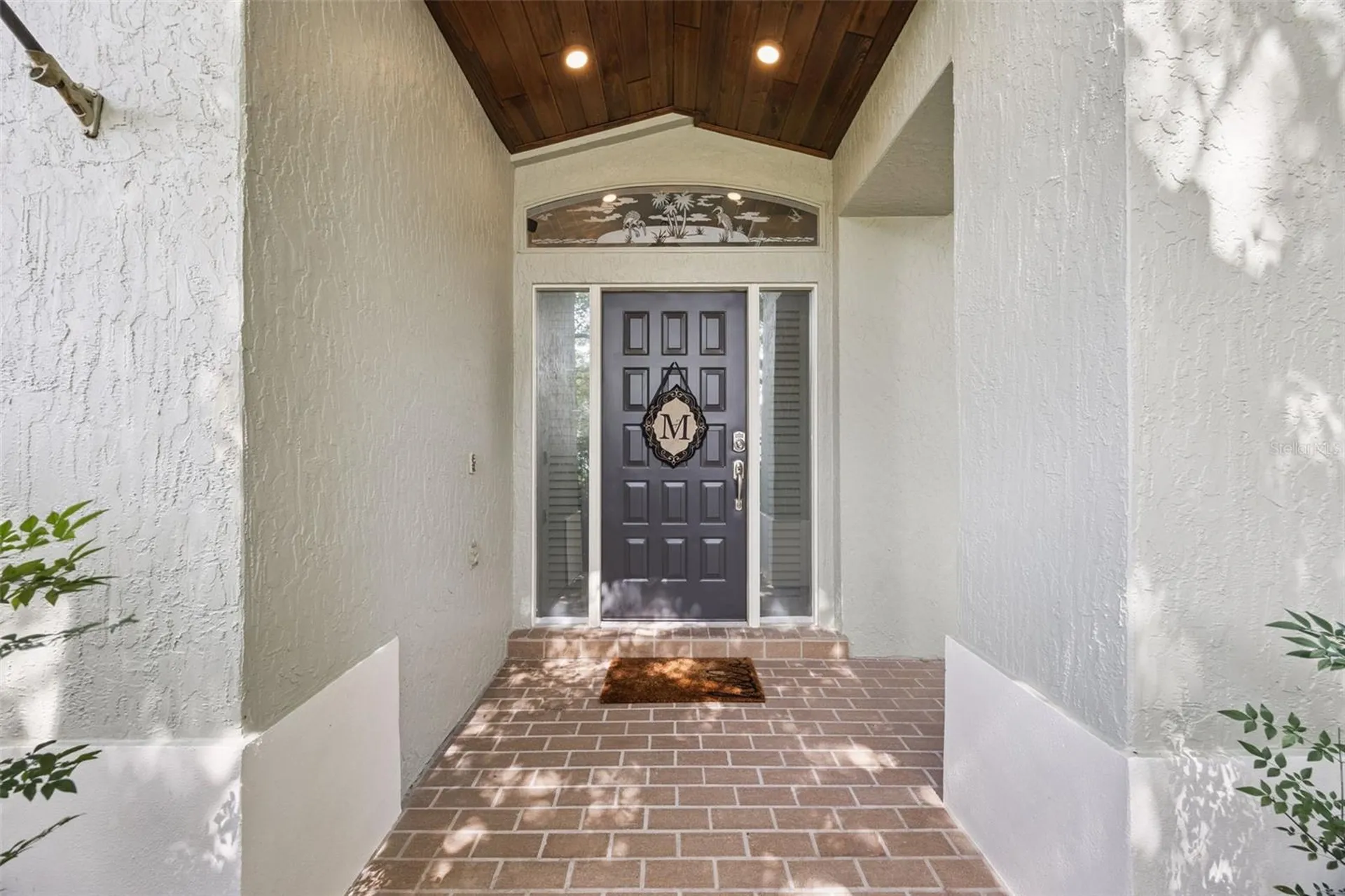 1056 New Castle Lane Oviedo FL 32765
