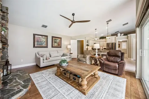 1056 New Castle Lane Oviedo FL 32765