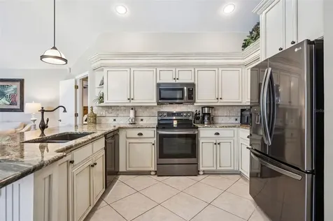 1056 New Castle Lane Oviedo FL 32765