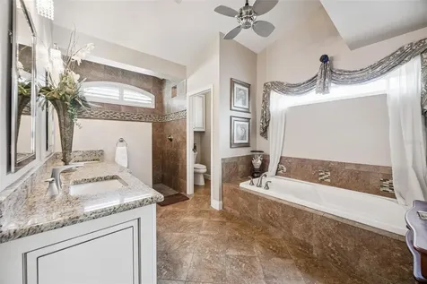 1056 New Castle Lane Oviedo FL 32765