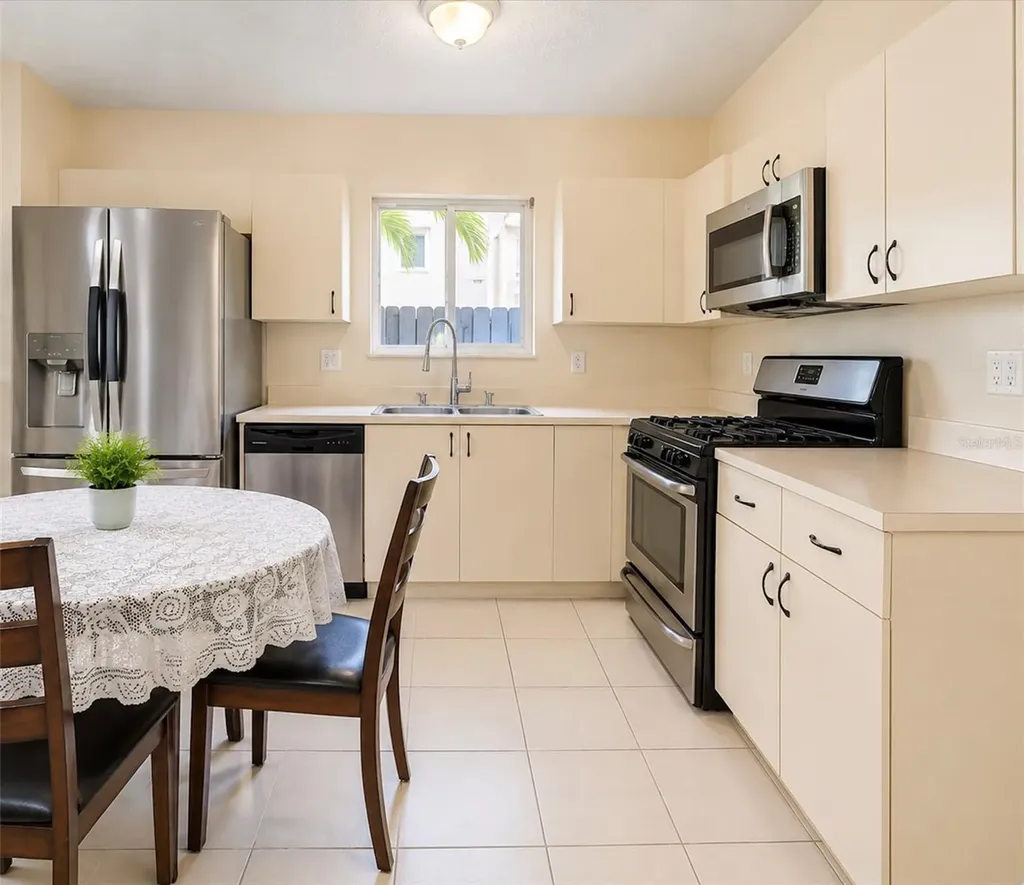14719 SW 176 Th Street Miami FL 33187