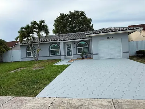 14719 SW 176 Th Street Miami FL 33187