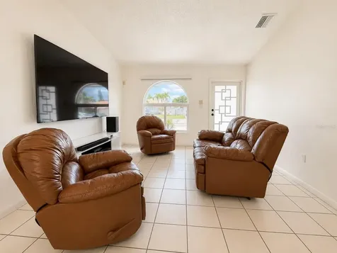 14719 SW 176 Th Street Miami FL 33187
