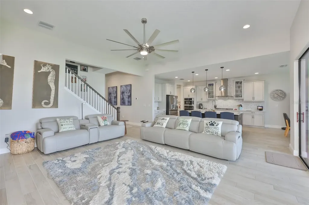 5379 Everlong Drive Apollo Beach FL 33572