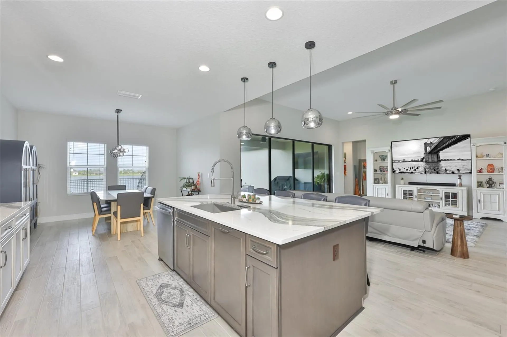 5379 Everlong Drive Apollo Beach FL 33572