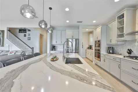 5379 Everlong Drive Apollo Beach FL 33572