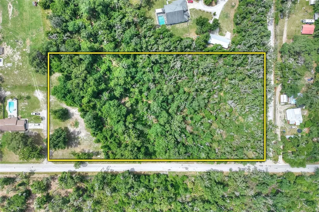 600 Thompson Road Lithia FL 33547