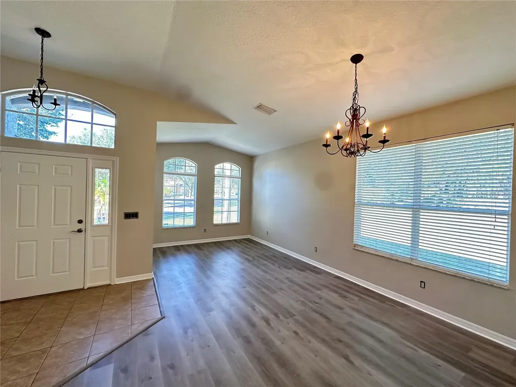 8037 Moccasin Trail Drive Riverview FL 33578