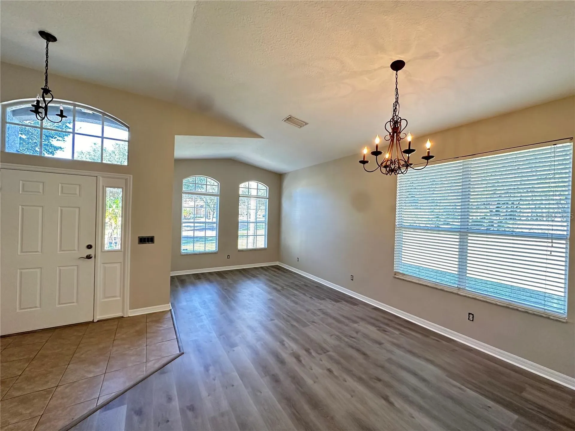 8037 Moccasin Trail Drive Riverview FL 33578