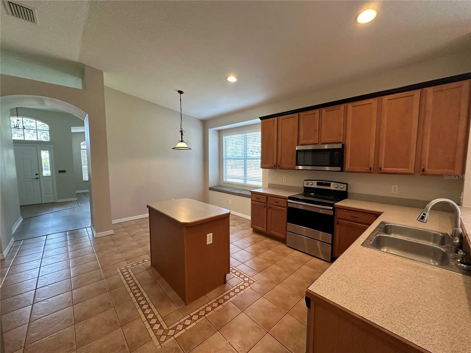 8037 Moccasin Trail Drive Riverview FL 33578
