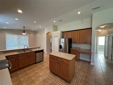 8037 Moccasin Trail Drive Riverview FL 33578
