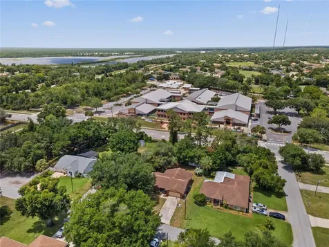 86 Spur Road Debary FL 32713