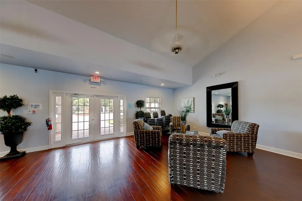 222 Pompano Drive SE St Petersburg FL 33705