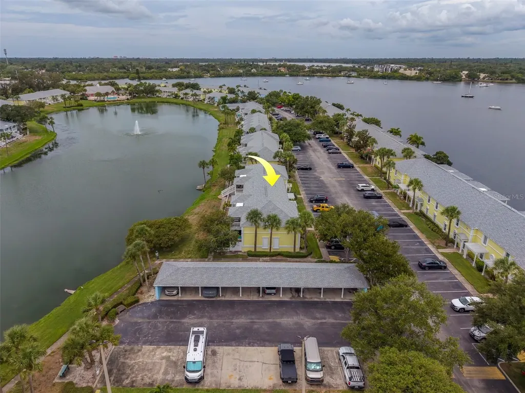 222 Pompano Drive SE St Petersburg FL 33705