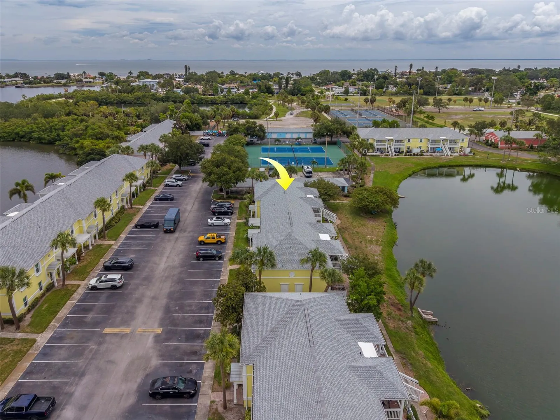 222 Pompano Drive SE St Petersburg FL 33705