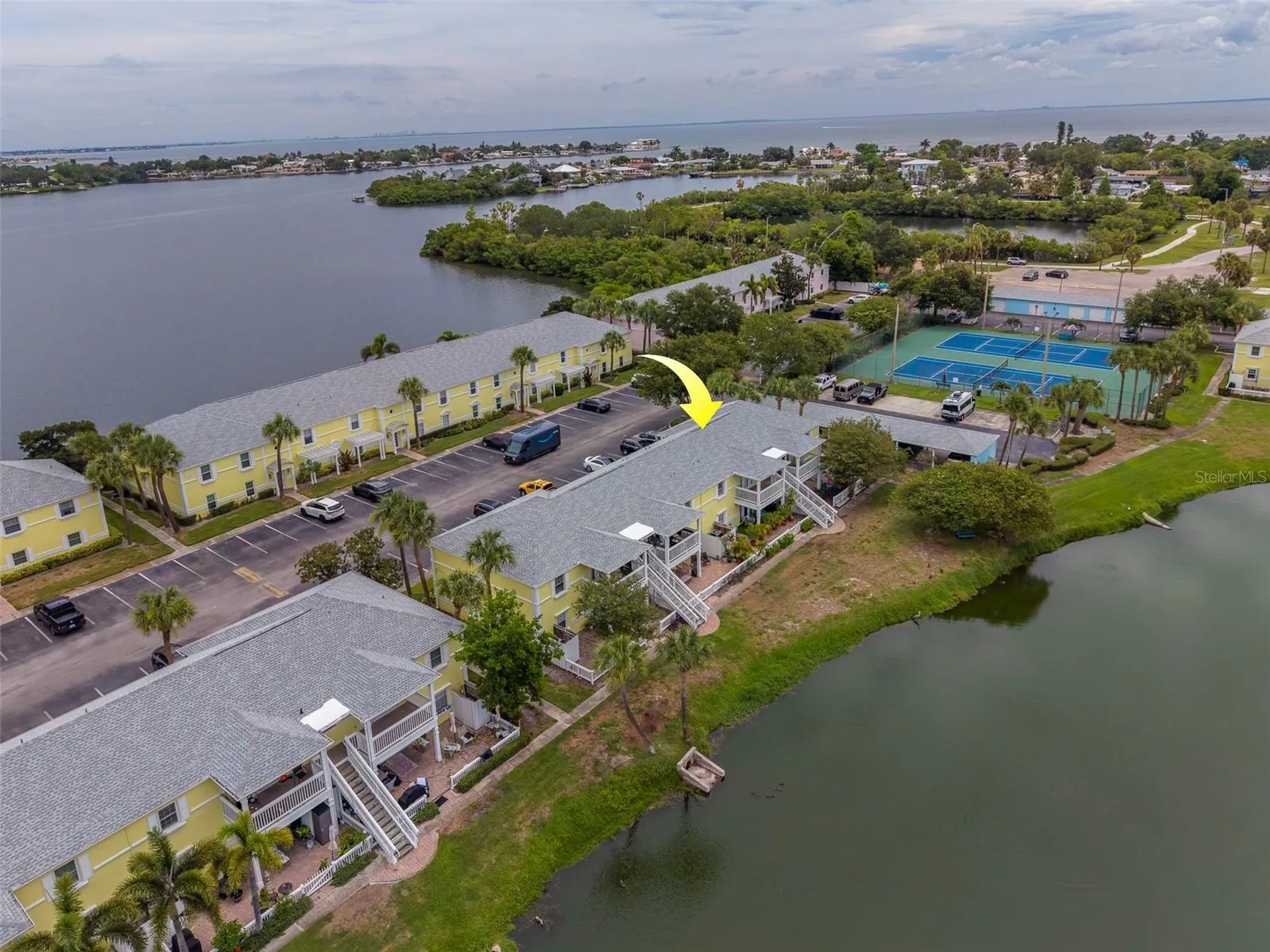 222 Pompano Drive SE St Petersburg FL 33705