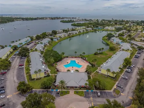 222 Pompano Drive SE St Petersburg FL 33705
