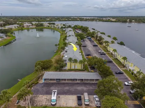 222 Pompano Drive SE St Petersburg FL 33705