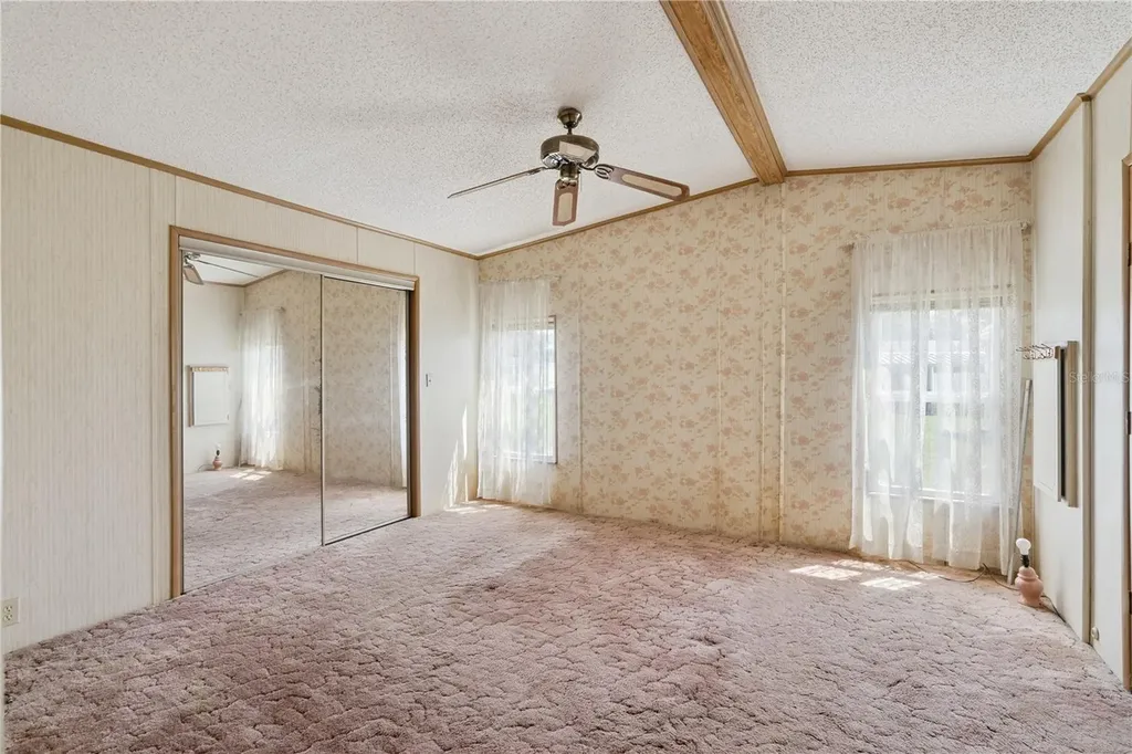 5035 Lodgewood Drive Lakeland FL 33810