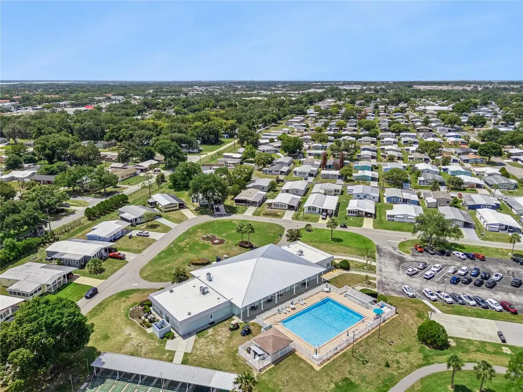 5035 Lodgewood Drive Lakeland FL 33810