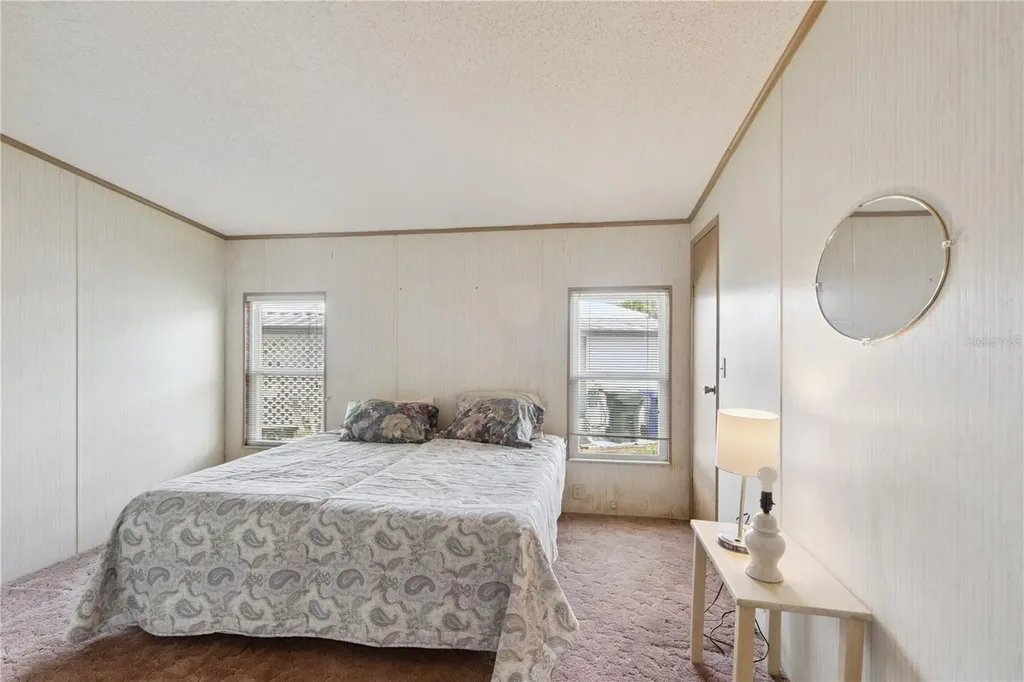 5035 Lodgewood Drive Lakeland FL 33810