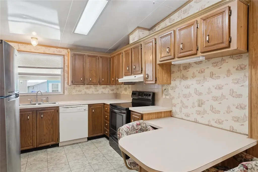 5035 Lodgewood Drive Lakeland FL 33810