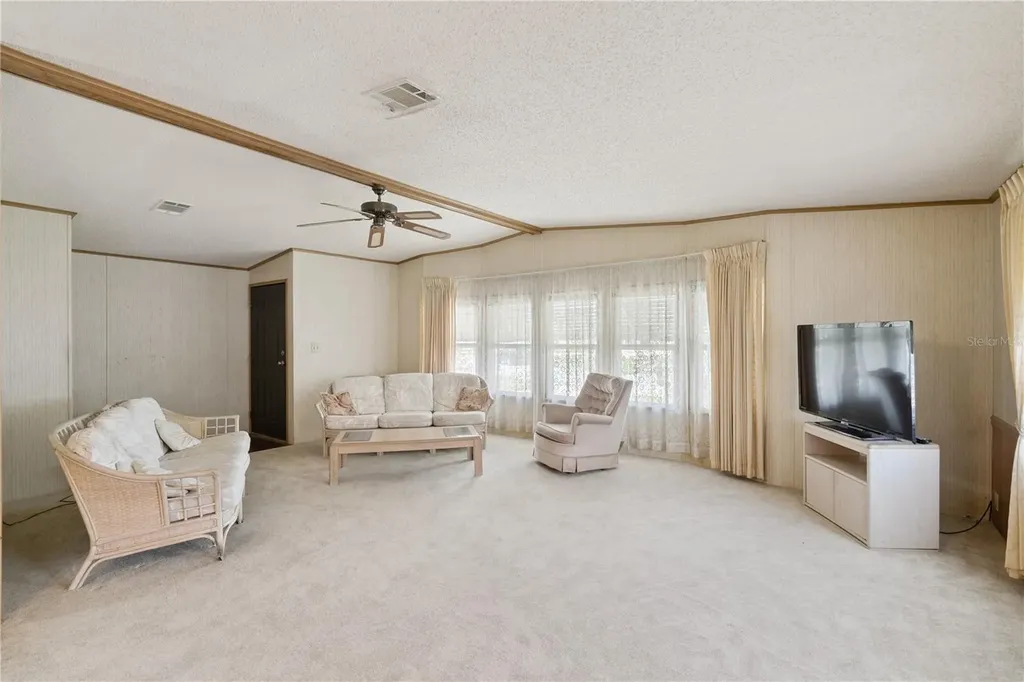 5035 Lodgewood Drive Lakeland FL 33810
