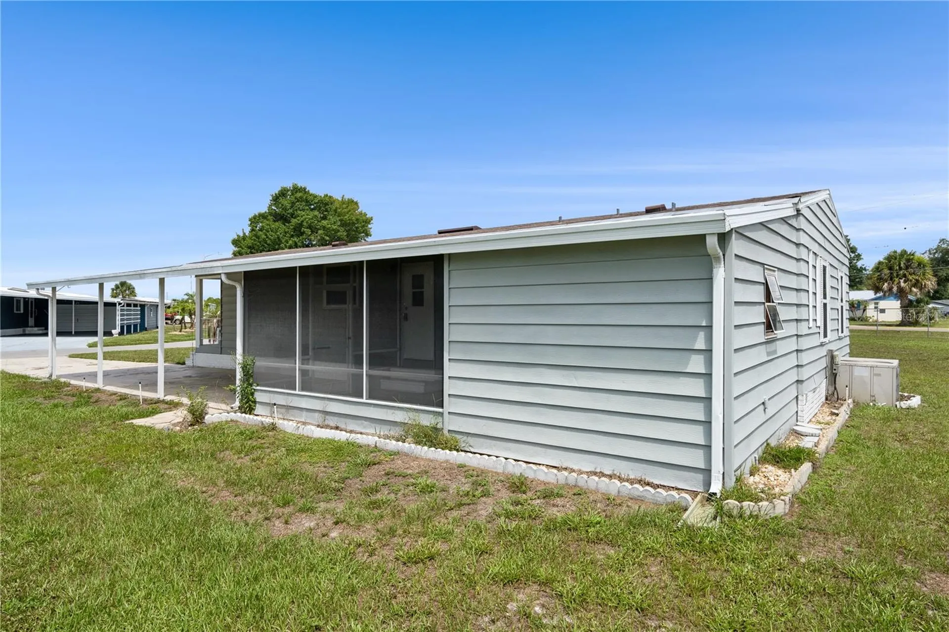 5035 Lodgewood Drive Lakeland FL 33810