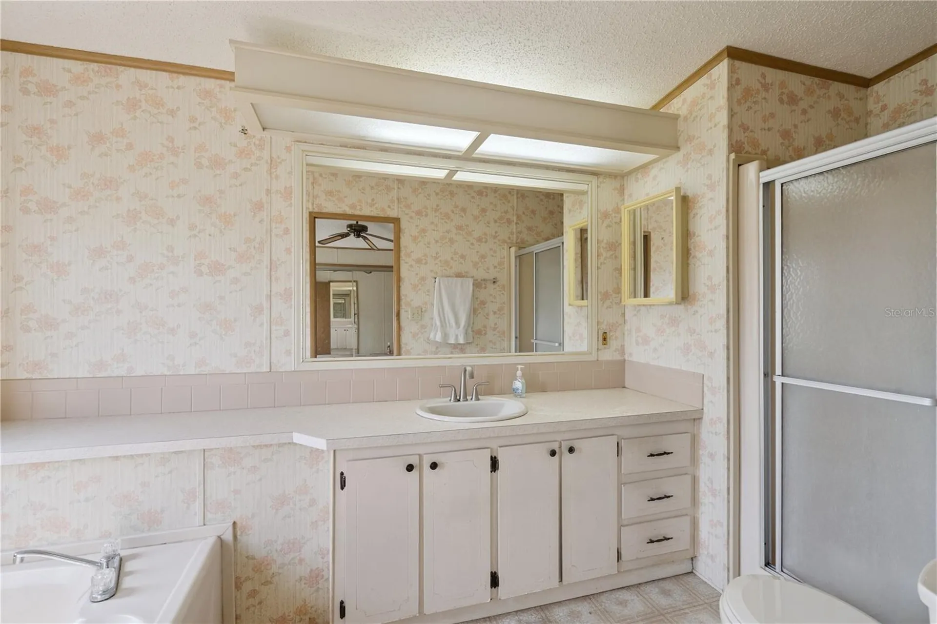5035 Lodgewood Drive Lakeland FL 33810