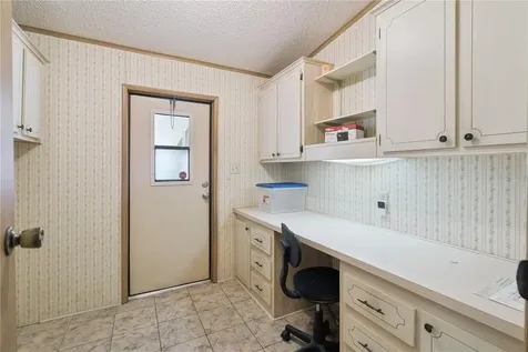 5035 Lodgewood Drive Lakeland FL 33810