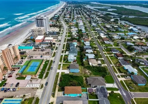 3826 S Atlantic Avenue Daytona Beach Shores FL 32118